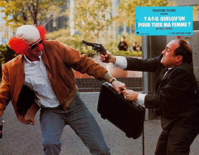 Ruthless People - Lobby Cards - Danny DeVito