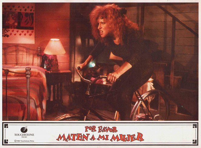 Y a-t-il quelqu'un pour tuer ma femme ? - Cartes de lobby - Bette Midler