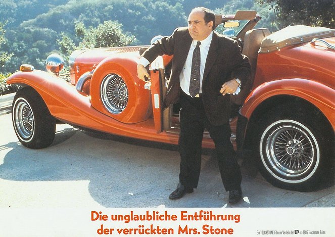 Die Unglaubliche Entführung der Verrückten Mrs. Stone - Lobbykarten - Danny DeVito