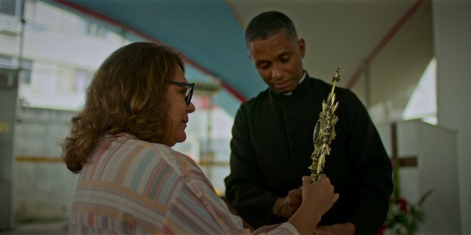 Kristinuskon mystiset reliikit - Brasilian Pyhä risti - Kuvat elokuvasta