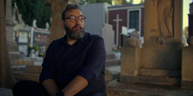 A hit misztériumai - A szomszédom egy szent - Filmfotók