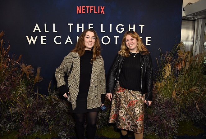 Alles Licht, das wir nicht sehen - Veranstaltungen - 'All The Light We Cannot See' New York special screening at Paris Theater on October 30, 2023 in New York City