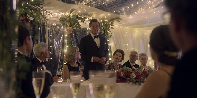 The Crown - Persona non grata - Z filmu - Dominic West, Lesley Manville
