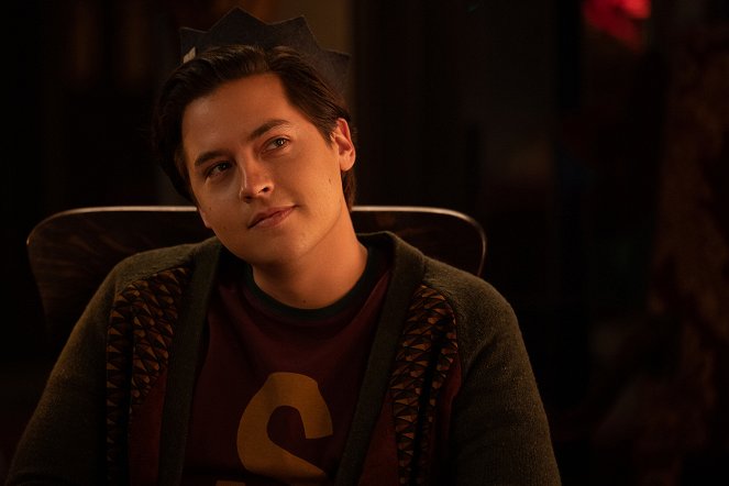 Riverdale - Season 7 - Chapter One Hundred Thirty-Seven: Goodbye, Riverdale - Photos - Cole Sprouse