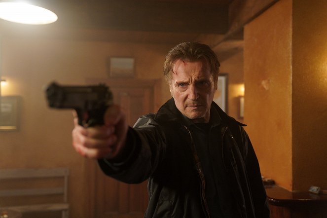 In the Land of Saints and Sinners - Filmfotos - Liam Neeson