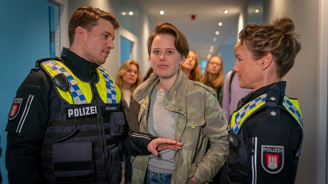 Policie Hamburk - Fremde Federn - Z filmu