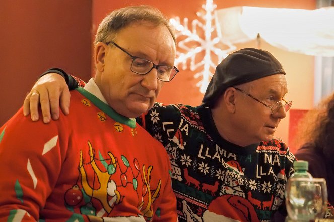 Zwei Weihnachtsmänner sind einer zu viel - Kuvat elokuvasta