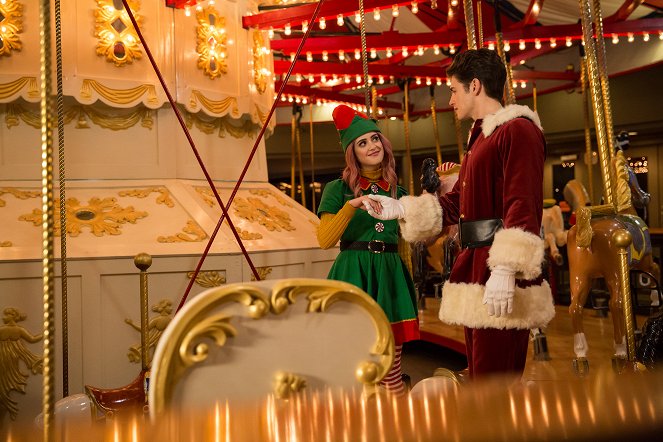A Cinderella Story: Christmas Wish - Z filmu