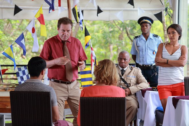 Death in Paradise - Season 7 - Murder on the Day of the Dead - Photos