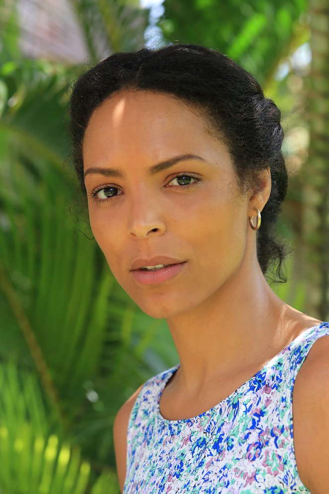 Death in Paradise - The Secret of the Flame Tree - Promoción