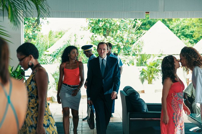 Death in Paradise - Death in the Clinic - Van film