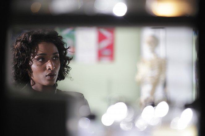 Death in Paradise - Predicting Murder - Photos