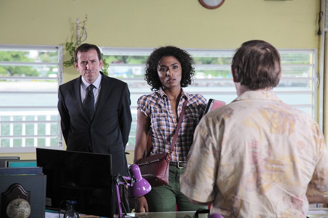 Death in Paradise - Season 1 - Amongst Us - Photos