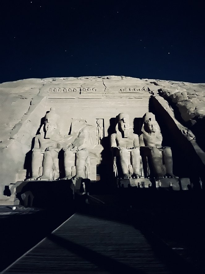 Abou Simbel, mégastructure de l'Egypte antique - Kuvat elokuvasta