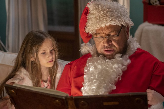 I ladri di Natale - Z filmu - Mia McGovern Zaini, Tom Arnold