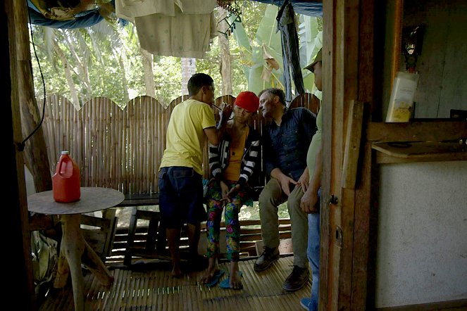 Tradičná medicína vo svete - Season 2 - Philippine - Siquijor, l'île qui soigne - Z filmu