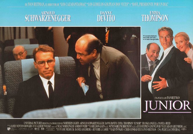 Junior - Fotosky - Arnold Schwarzenegger, Danny DeVito