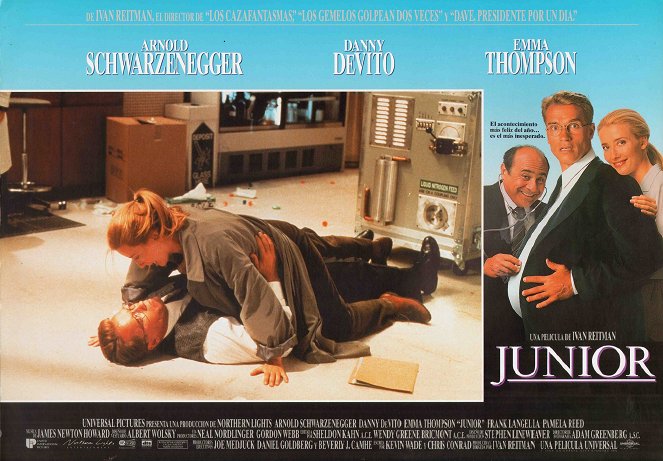 Junior - Fotocromos - Arnold Schwarzenegger, Emma Thompson