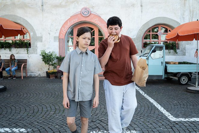 Das fliegende Klassenzimmer - Filmfotos - Wanja Valentin Kube, Morten Völlger