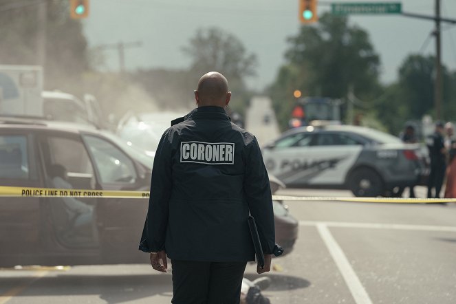 Coroner - Cutting Corners - Van film