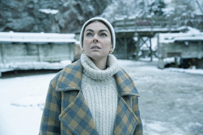 Coroner – Fachgebiet Mord - Autopsie eines gebrochenen Herzens - Filmfotos - Serinda Swan