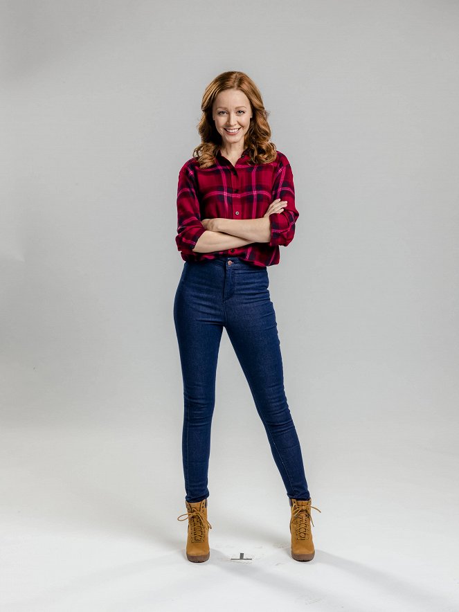 Rocky Mountain Christmas - Promokuvat - Lindy Booth