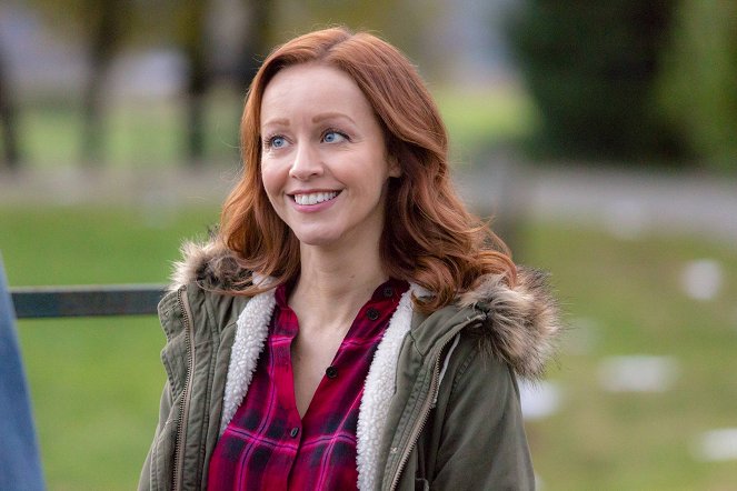 Rocky Mountain Christmas - Filmfotos - Lindy Booth