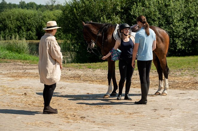 Barwy szczęścia - Episode 110 - Photos - Valeria Guliyaeva