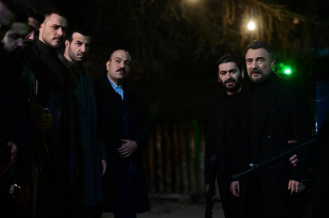 Ben Bu Cihana Sığmazam - Episode 15 - Photos - Oktay Kaynarca