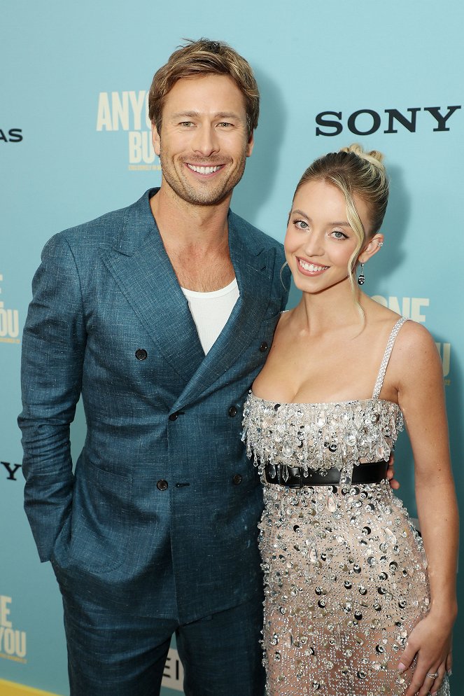 Anyone but You - Events - The New York Premiere of Sony Pictures’ ANYONE BUT YOU at the AMC Lincoln Square. - Glen Powell, Sydney Sweeney