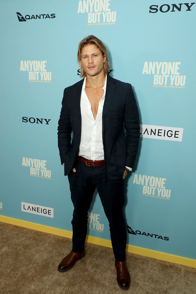 Todos Menos Tu - De eventos - The New York Premiere of Sony Pictures’ ANYONE BUT YOU at the AMC Lincoln Square. - Joe Davidson