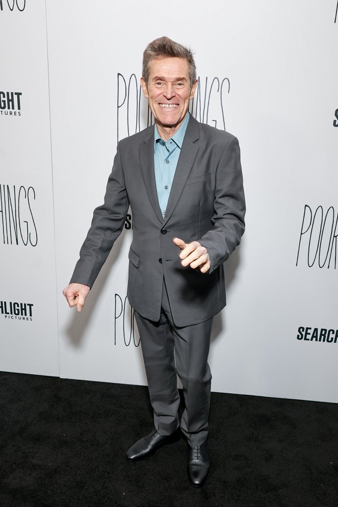 Pobres Criaturas - De eventos - The Searchlight Pictures “Poor Things” New York Premiere at the DGA Theater on Dec 6, 2023 in New York, NY, USA - Willem Dafoe