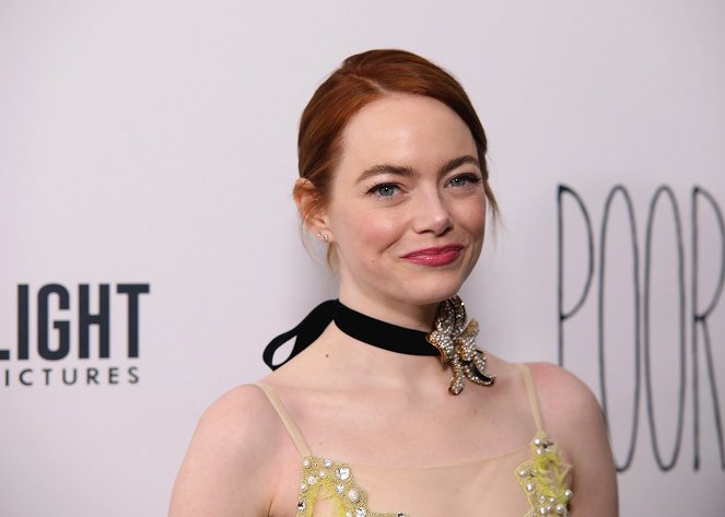 Biedne istoty - Z imprez - The Searchlight Pictures “Poor Things” New York Premiere at the DGA Theater on Dec 6, 2023 in New York, NY, USA - Emma Stone