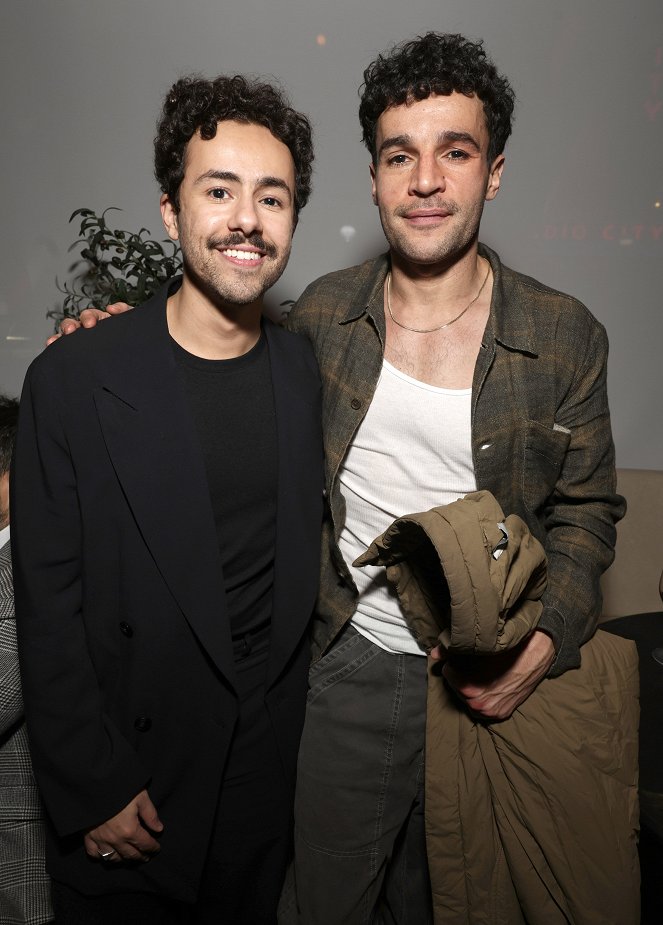 Chudáčci - Z akcí - The Searchlight Pictures “Poor Things” New York Premiere at the DGA Theater on Dec 6, 2023 in New York, NY, USA - Ramy Youssef, Christopher Abbott