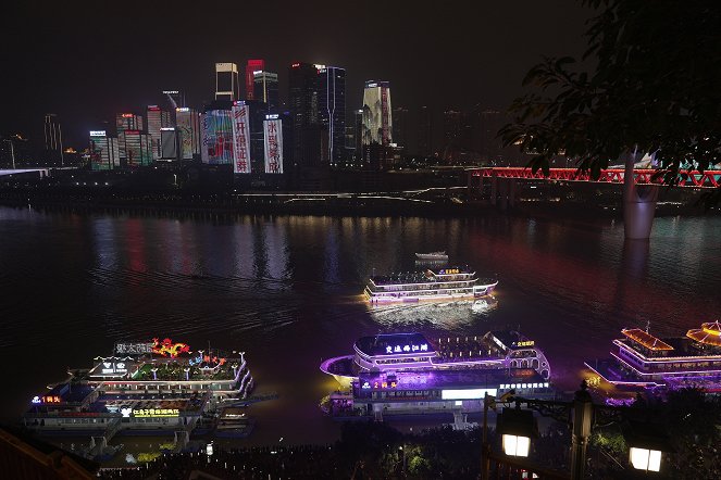 Megacitys - Wenn es Nacht wird in ... - Chongqing: Die größte Stadt der Welt - De filmes