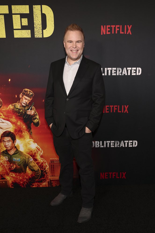 Völlig zerstört - Veranstaltungen - Premiere screening of the new Sony Pictures Television and Netflix series Obliterated on November 29, 2023 in Culver City, California