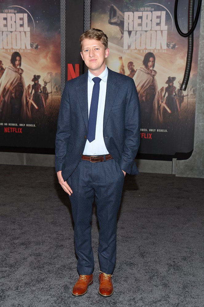 Rebel Moon: První část – Zrozená z ohně - Z akcí - Netflix Premiere of Zack Snyder's REBEL MOON - Part One: A Child of Fire at TCL Chinese Theatre on December 13, 2023 in Hollywood, California