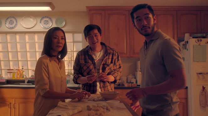 The Brothers Sun - Protect the Family - Van film - Michelle Yeoh, Sam Song Li, Justin Chien