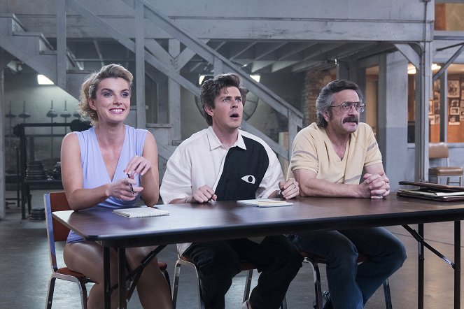 GLOW - Season 2 - Trabalha a perna - Do filme