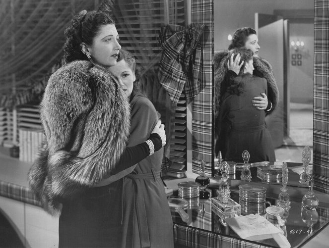 Wife Wanted - Do filme - Kay Francis, Teala Loring