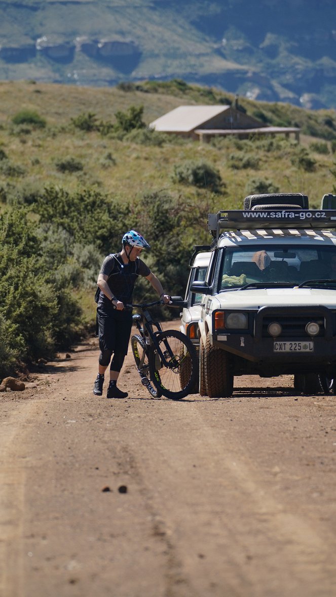Světem na kole - Lesothem, zemí s jednou hranicí - Film