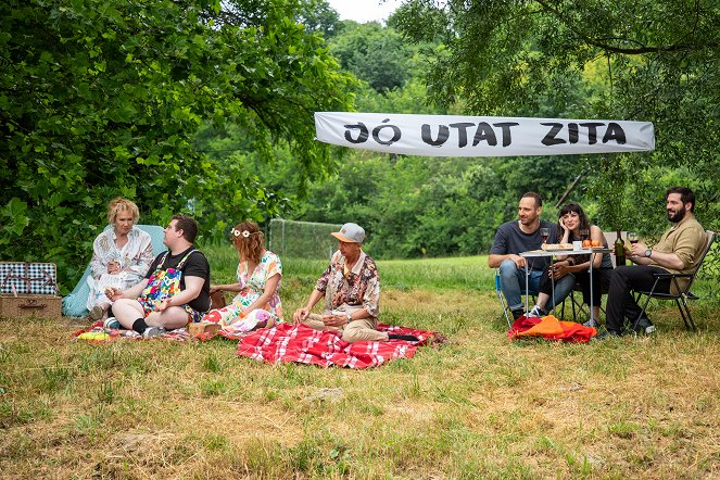 Valami Amerika - Photos - Dorottya Udvaros, Zalán Takács, Bence Brasch, Beatrix Trill, Dániel Király