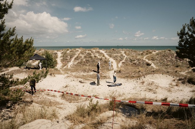 Dünentod - Ein Nordsee-Krimi - Tod auf dem Meer - De la película