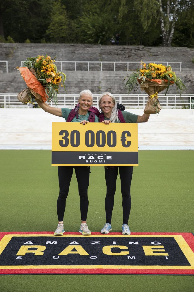 Amazing Race Suomi - Promokuvat - Mari Eder, Kaisa Mäkäräinen