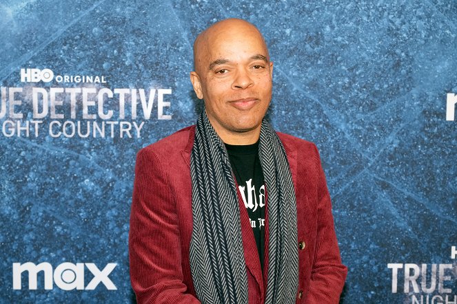 True Detective - Night Country - Veranstaltungen - "True Detective: Night Country" Premiere Event at Paramount Pictures Studios on January 09, 2024 in Hollywood, California. - Vincent Pope