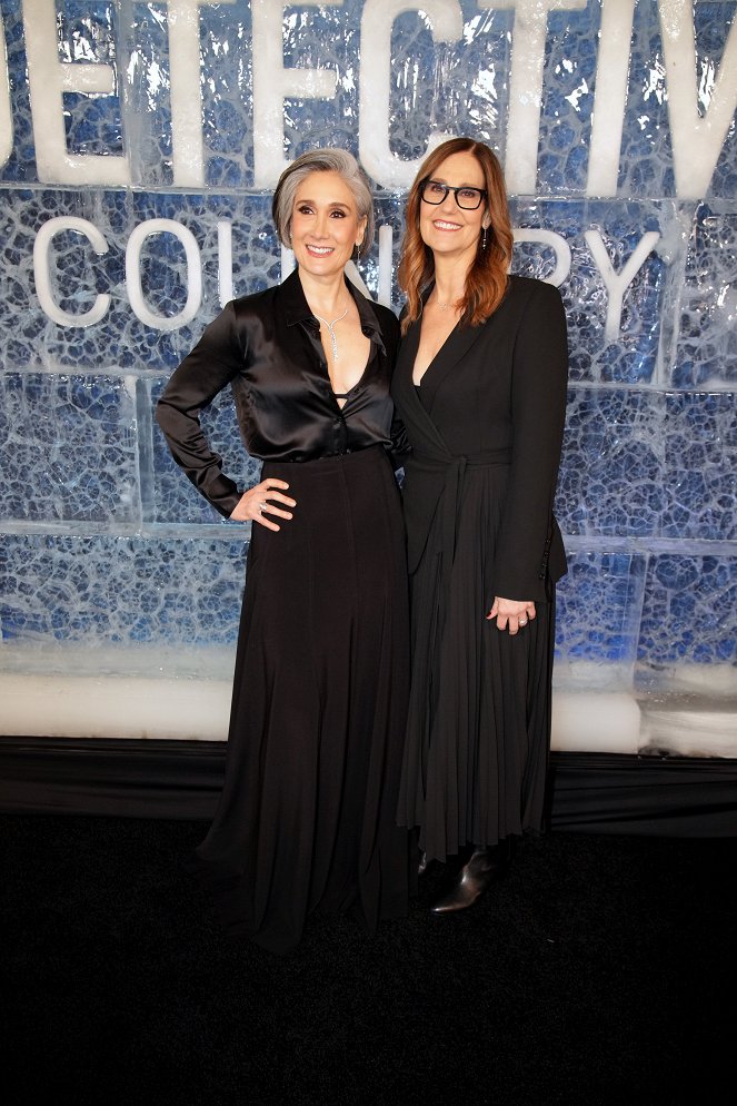 A törvény nevében - Night Country - Rendezvények - "True Detective: Night Country" Premiere Event at Paramount Pictures Studios on January 09, 2024 in Hollywood, California. - Issa López, Mari-Jo Winkler