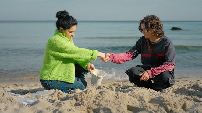 Das Küstenrevier - Wenn ein Nein nicht reicht - Van film - Arina Prokofyeva, Manuel Santos Gelke