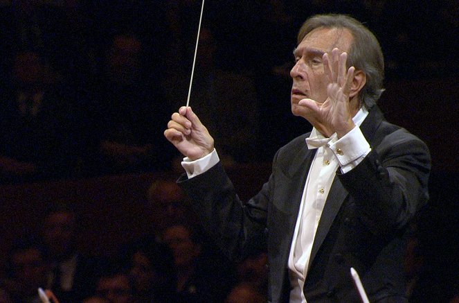 Abbado dirigiert Mahlers „Auferstehungs-Symphonie“, Luzern 2003 - Sternstunden der Musik - Filmfotos