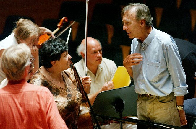 Abbado dirigiert Mahlers „Auferstehungs-Symphonie“, Luzern 2003 - Sternstunden der Musik - Z filmu