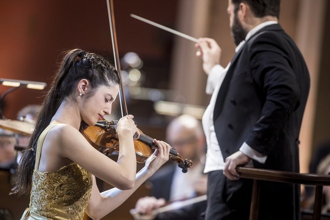 Petr Popelka a Symfonický orchestr Českého rozhlasu - Filmfotos